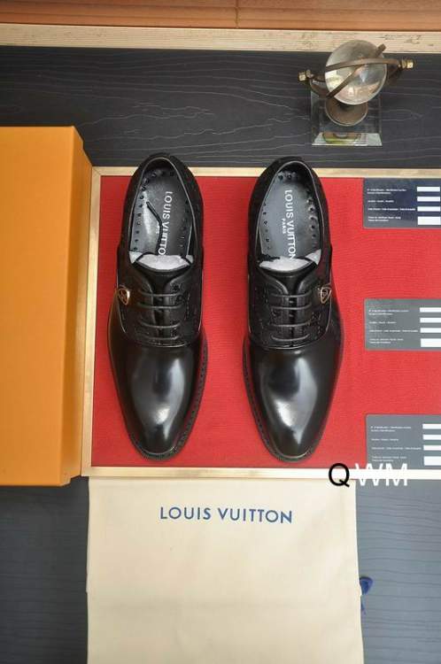 Picture of Louis Vuitton Shoes _SKULVsz38-45WM080613274